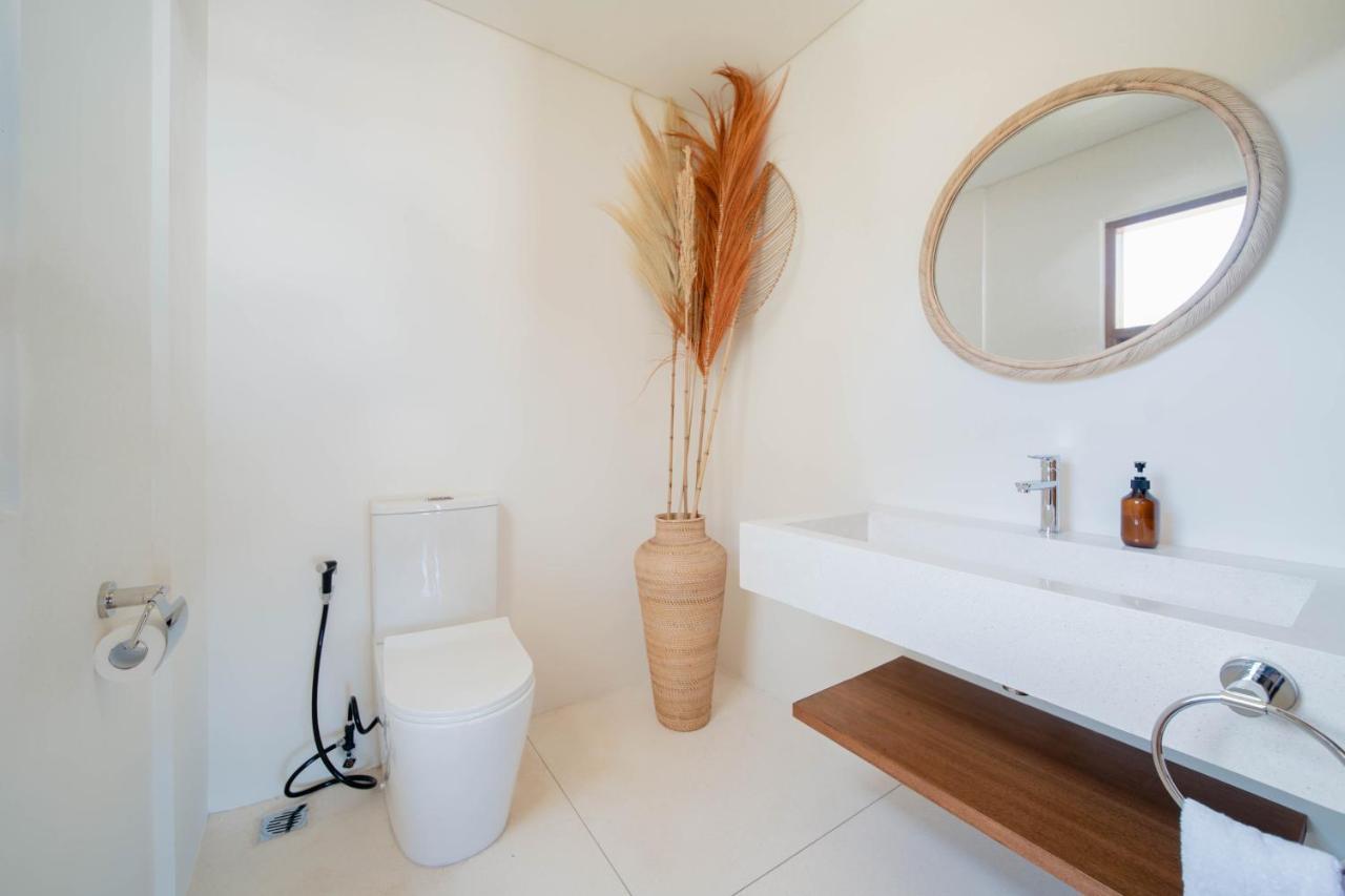 Luxury Ocean View Villas With Private Cook And Free Gym Membership Kuta  Buitenkant foto